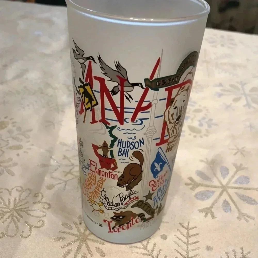 Catstudio Canada drinking glass